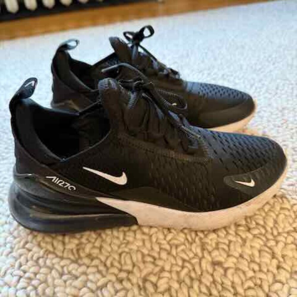 Nike Air Max 270 - Mens Size
